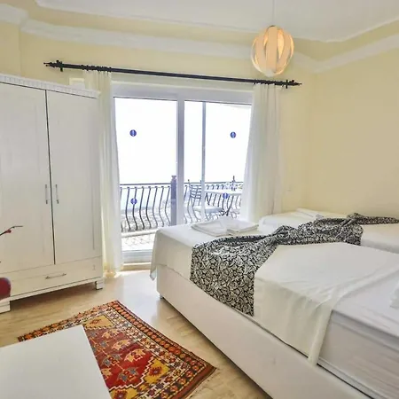 Mahmut Vila Kalkan
